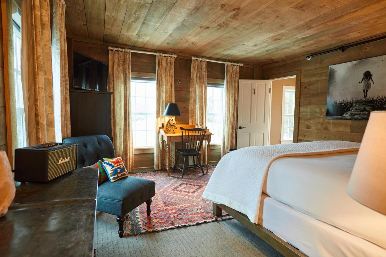 Shelter Harbor Inn Westerly Buitenkant foto